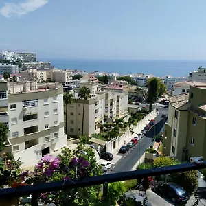 Apartamento Coqueto Atico Frente Al Mar, Torremolinos